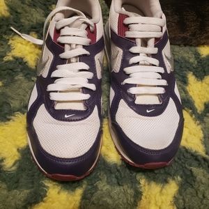 Women's size 7.5 Nike